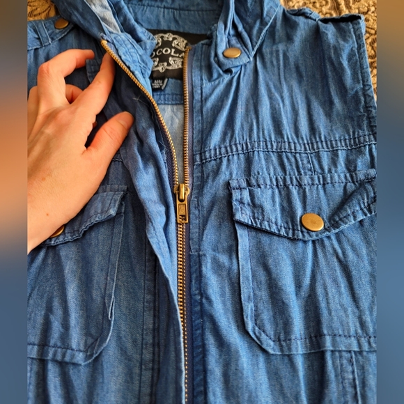 Chocolate USA Denim Vest | 100% Cotton | Size Small | Like NEW - Picture 4 of 6